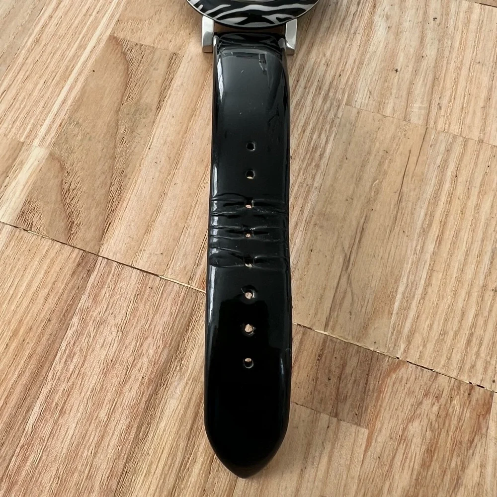 Betsey Johnson ladies zebra stripped black leather watch NEW BATTERY